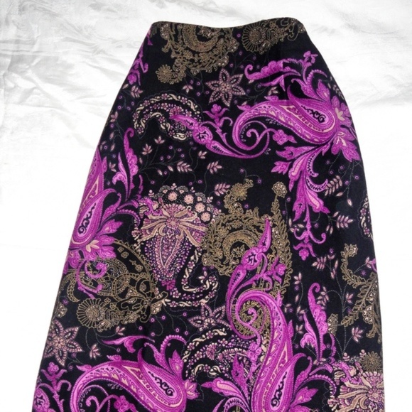 Unknown Dresses & Skirts - Vintage Midi Skirt Velour Purple Black Sz 10